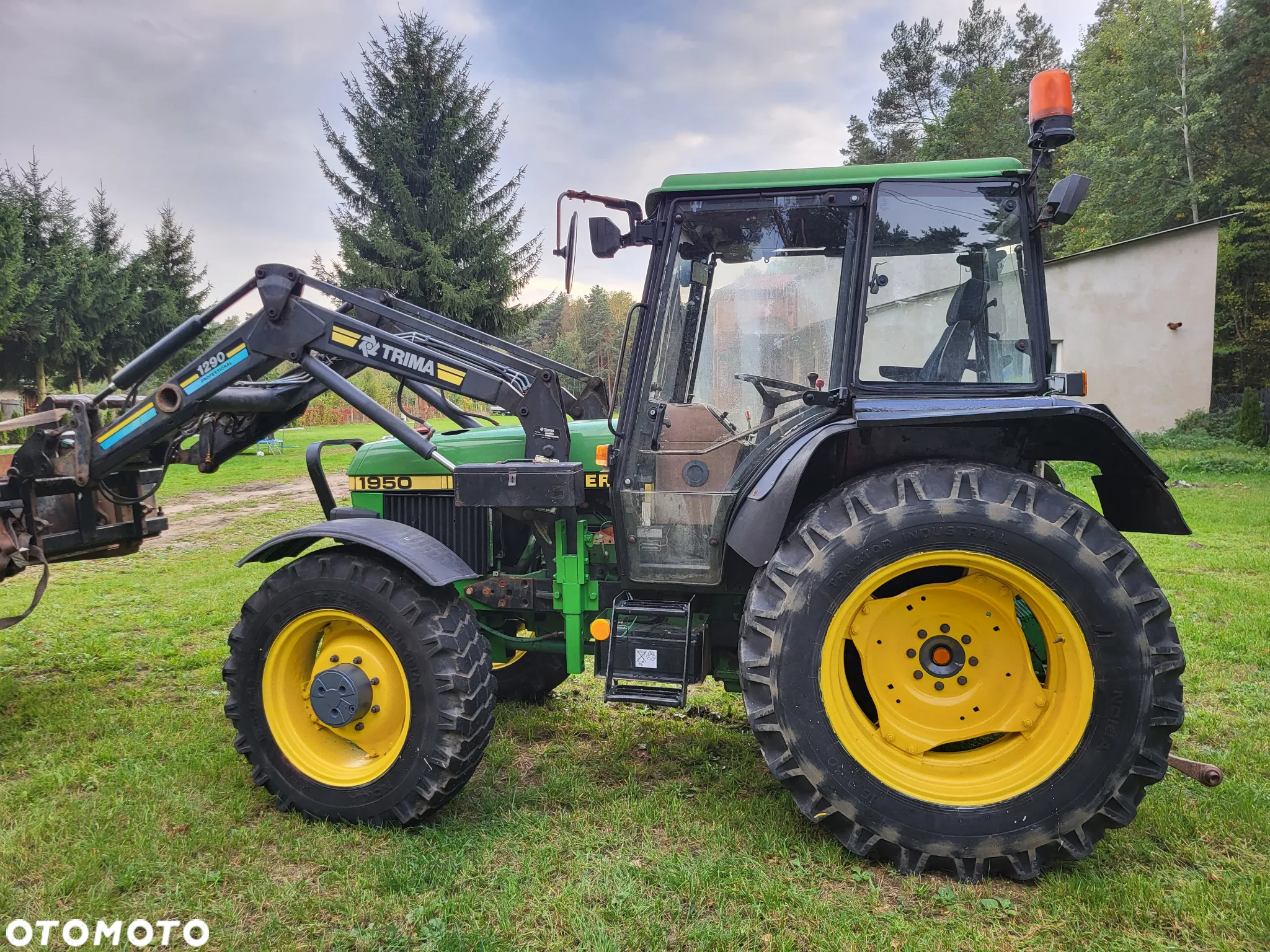 John Deere 1950 - 11