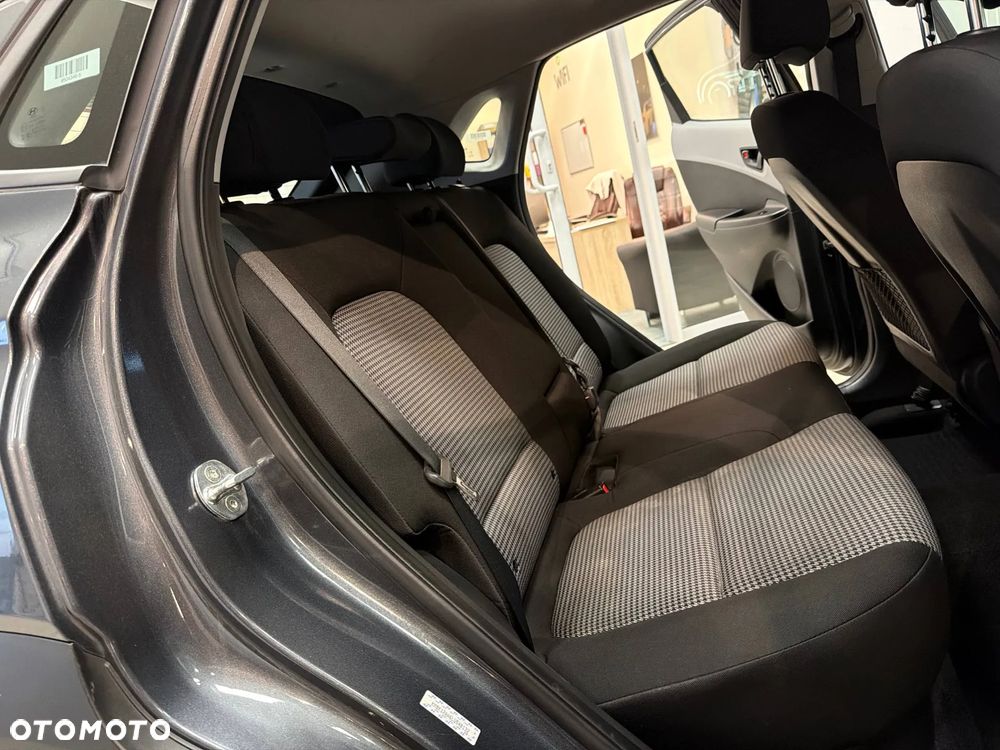 Hyundai Kona - 26