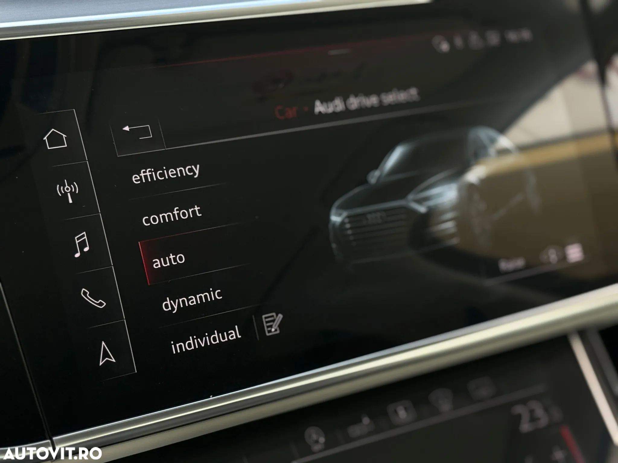 Audi A8 55 TFSI quattro Tiptronic MHEV - 25