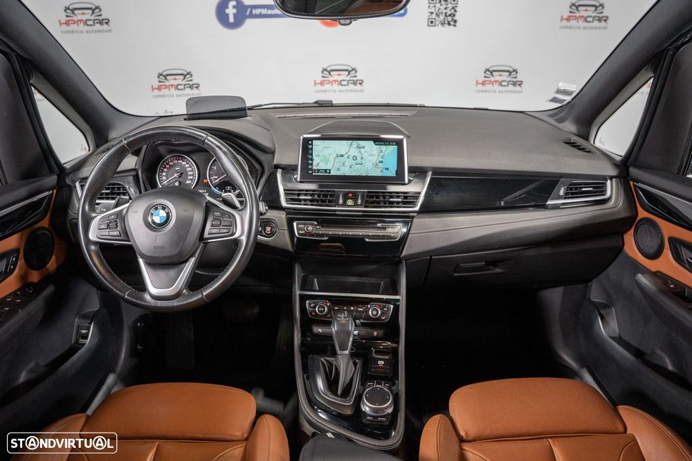 BMW 218 Gran Tourer d 7L Line Sport Auto - 11