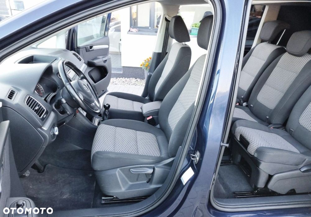 Volkswagen Sharan - 33