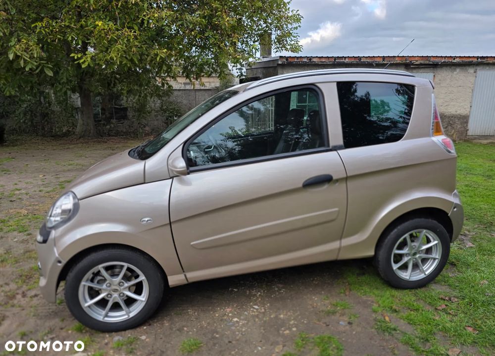 Microcar M.GO - 3