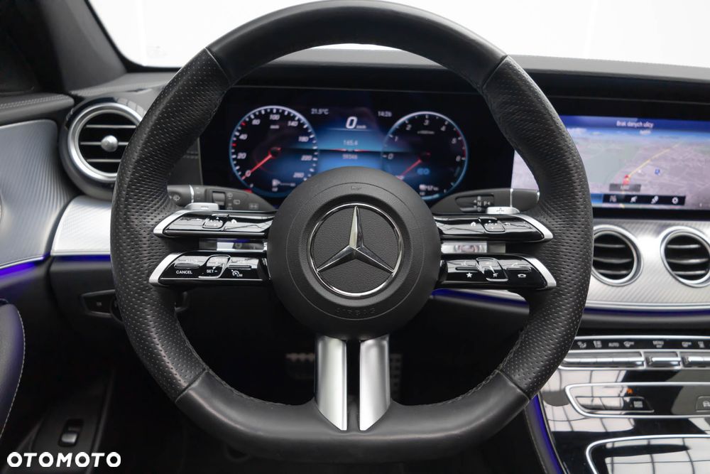 Mercedes-Benz Klasa E 300 de PHEV 4-Matic Avantgarde 9G-Tronic - 16