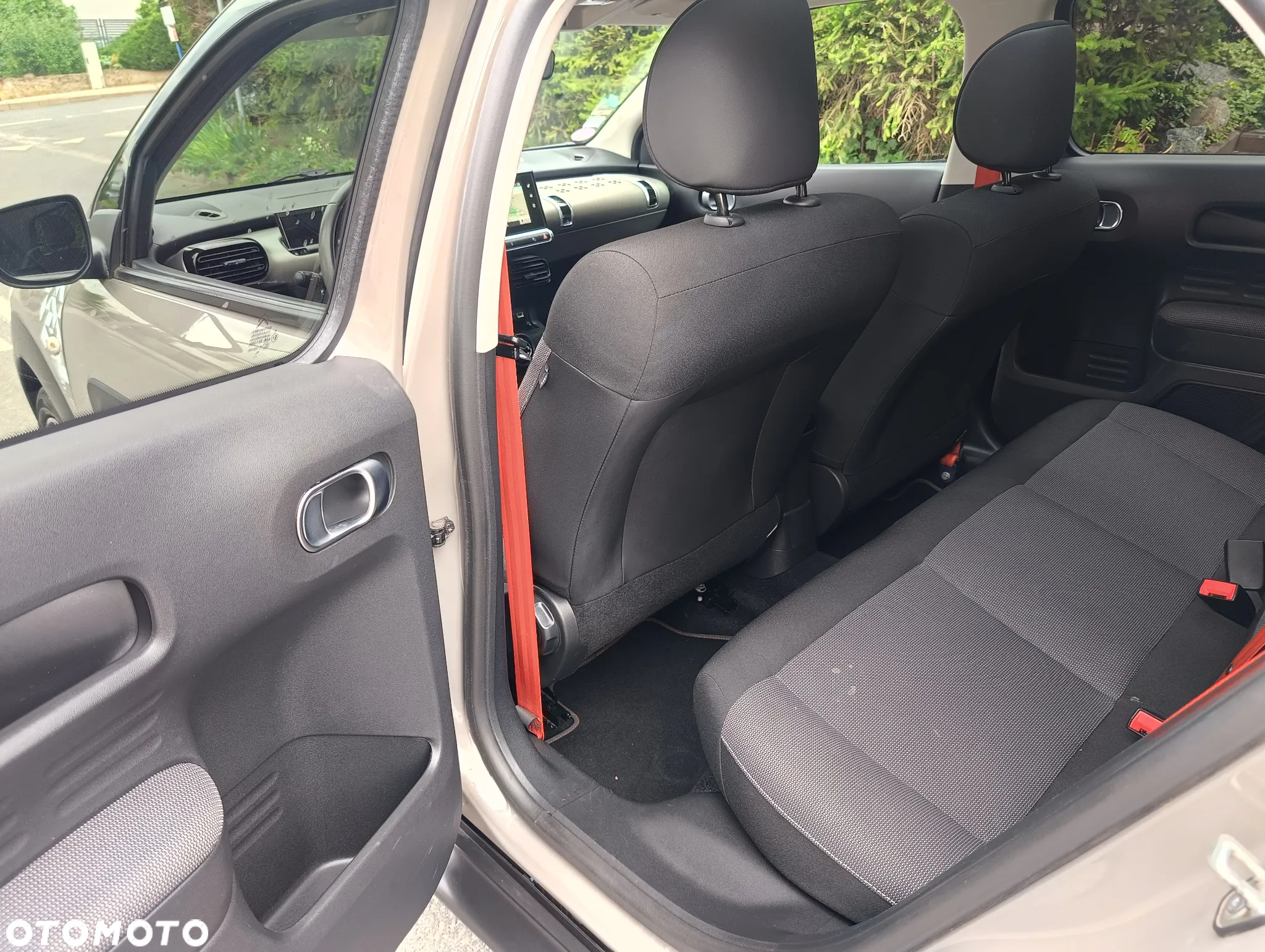 Citroën C4 Cactus 1.2 PureTech Rip Curl S&S - 17