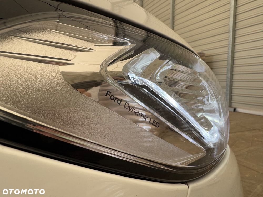 Ford Mondeo 2.0 EcoBlue Titanium - 34