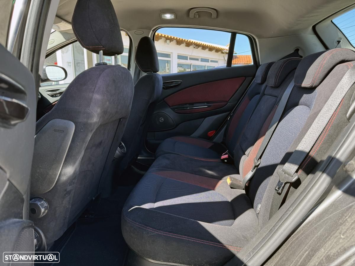 Fiat Bravo 1.6 M-Jet Sport - 16