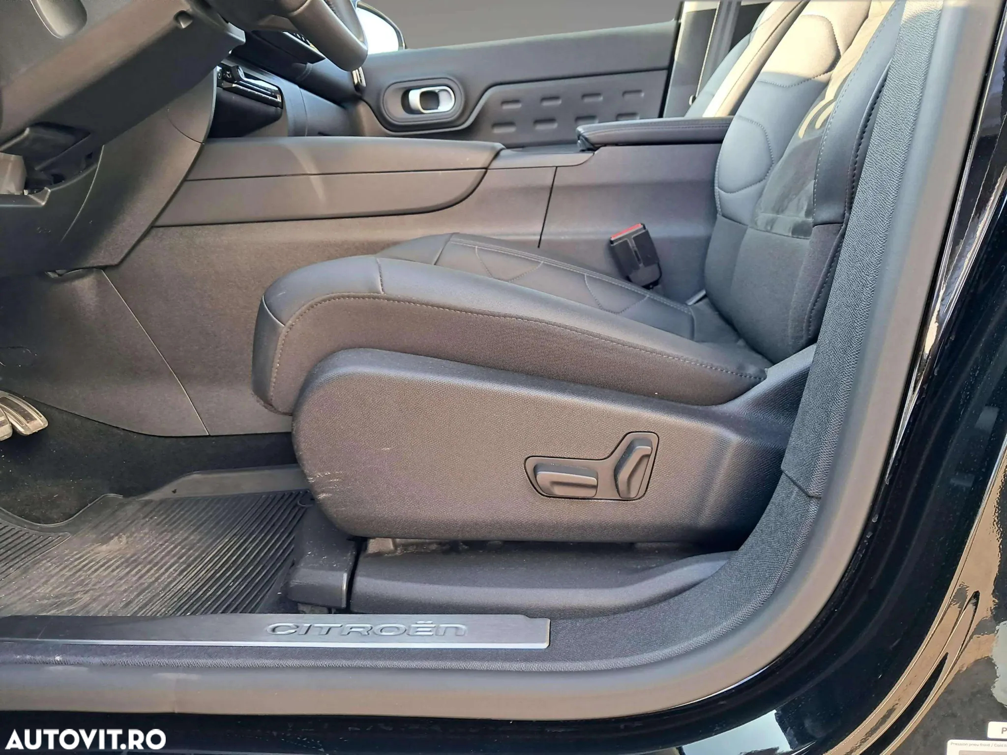 Citroën C5 Aircross 1.6 PHeV FWD 225 EAT8 Shine - 15