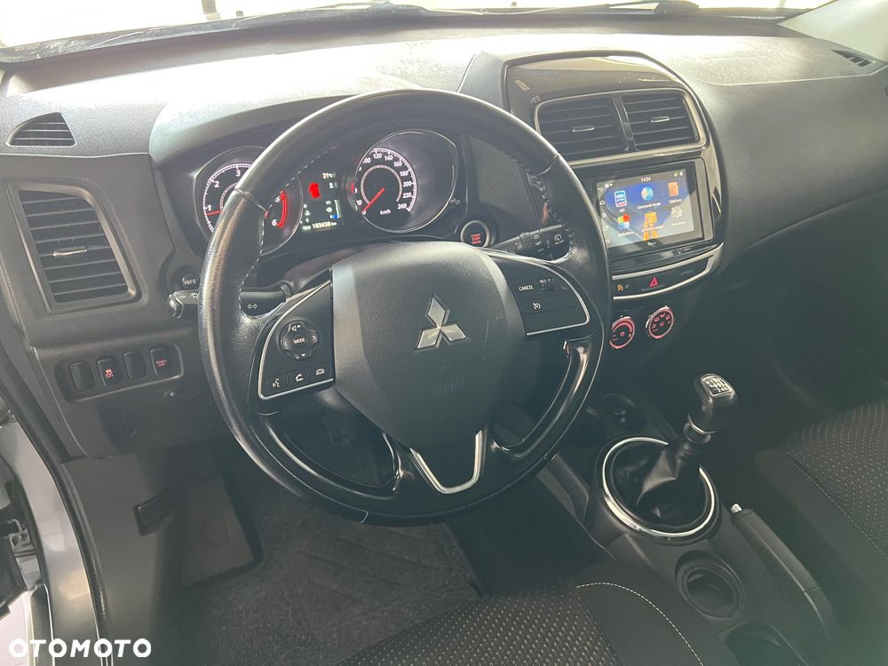 Mitsubishi ASX - 14