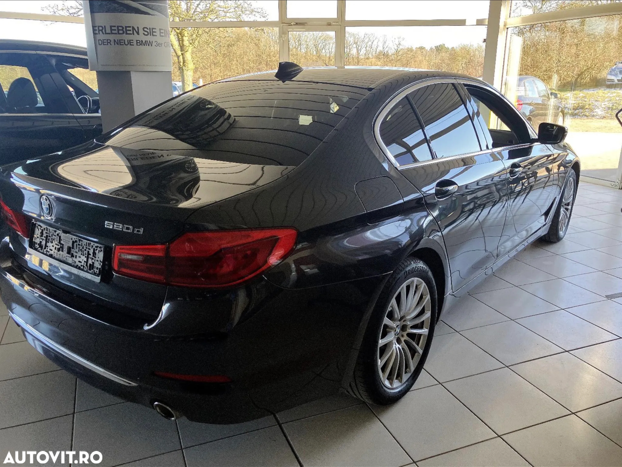 BMW Seria 5 520d AT - 2