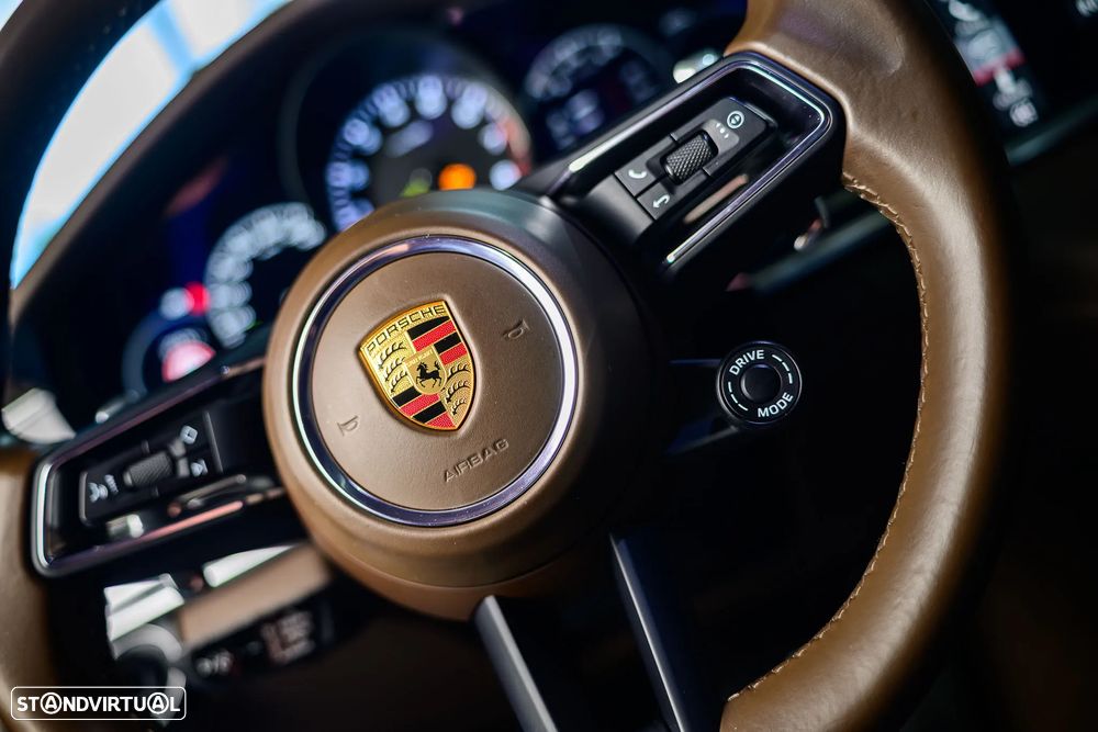 Porsche Panamera Sport Turismo 4S E-Hybrid - 19