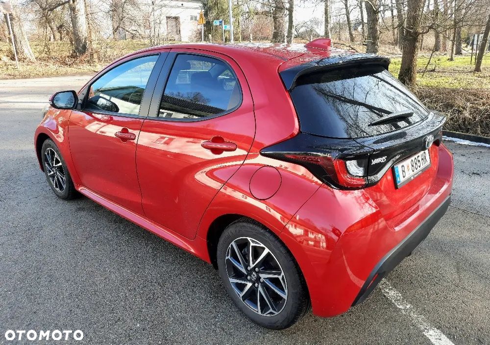 Toyota Yaris Hybrid 1.5 Executive - 8