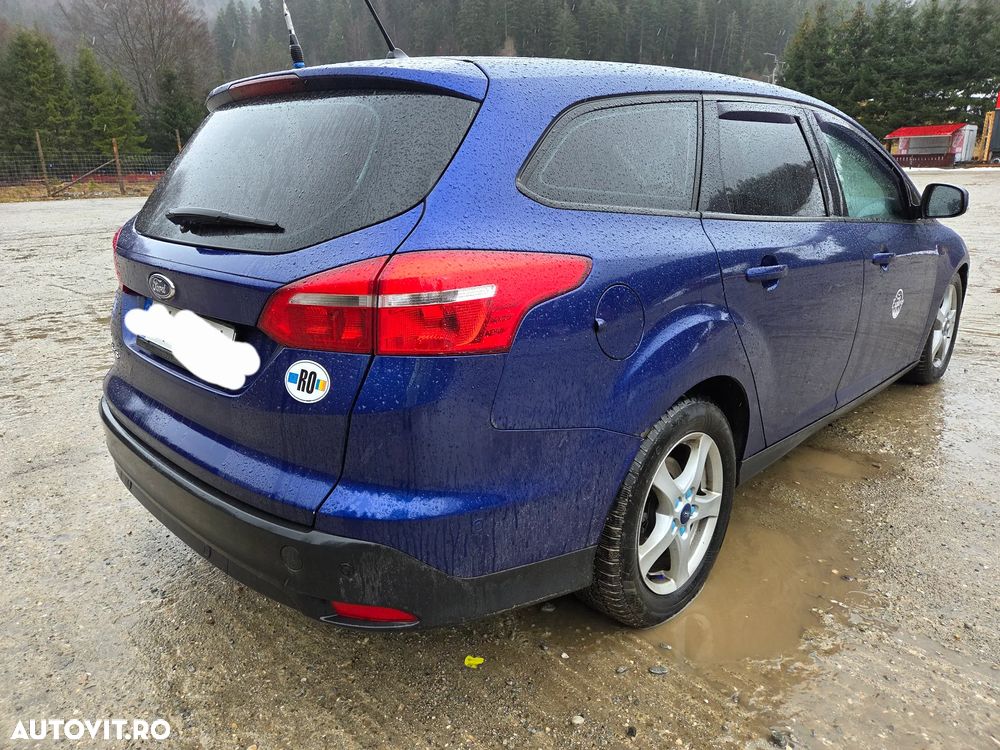 Ford Focus 1.5 TDCi DPF Start-Stopp-System Aut. Titanium - 5