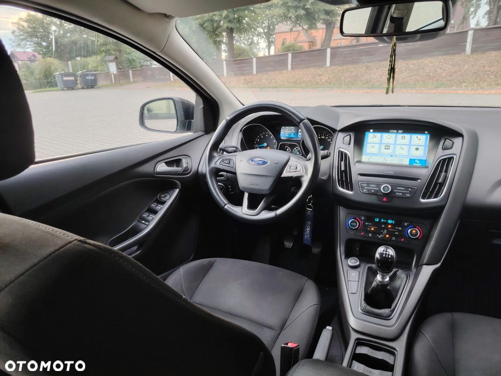 Ford Focus 1.5 EcoBoost SYNC Edition ASS - 16