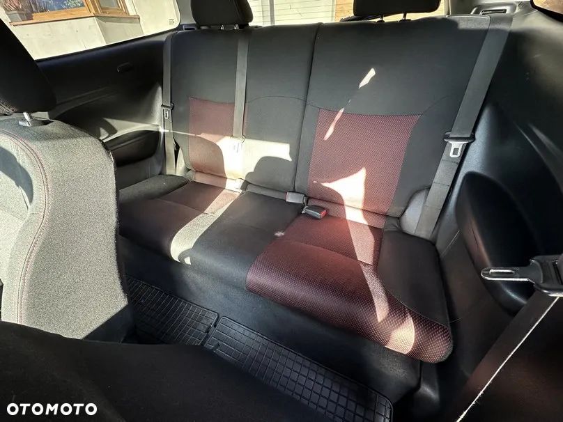 Honda Civic 1.4i Sport - 11