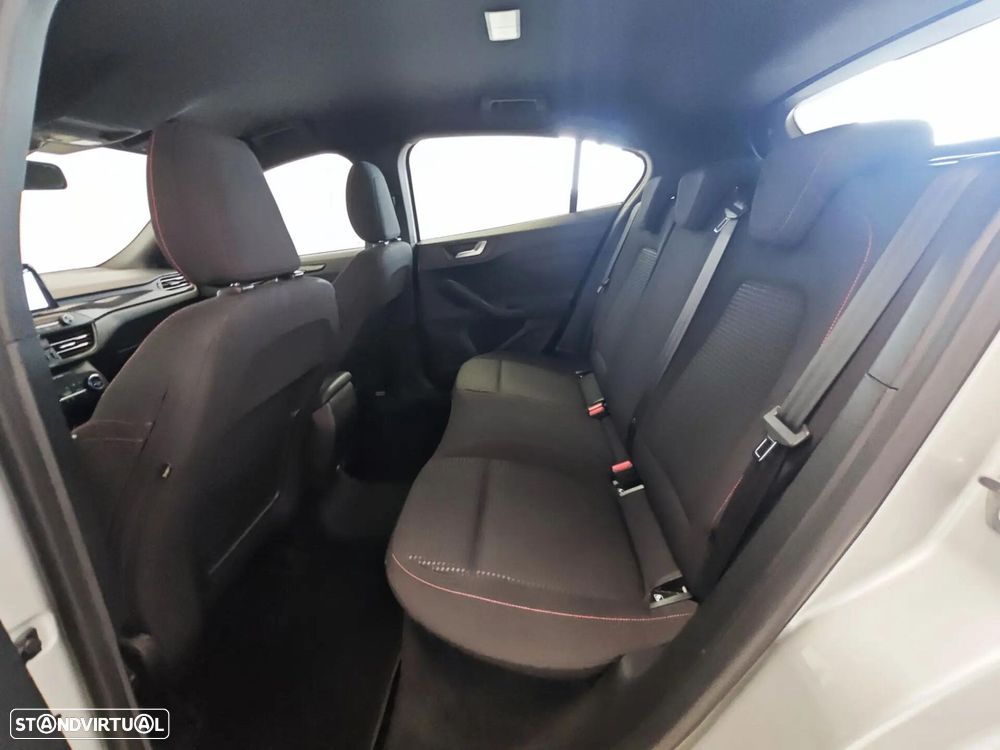 Ford Focus 1.0 EcoBoost ST-Line - 59