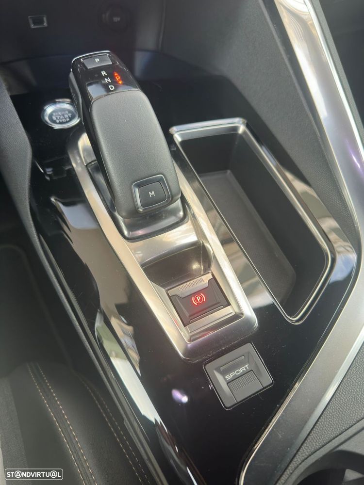 Peugeot 5008 1.2 PureTech GT Line EAT6 - 13