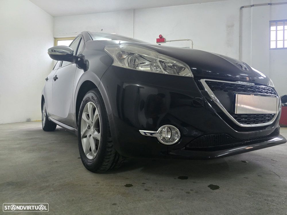 Peugeot 208 1.2 PureTech Style - 2
