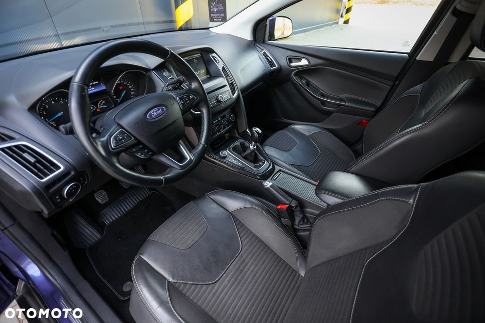 Ford Focus 1.0 EcoBoost Titanium ASS - 28