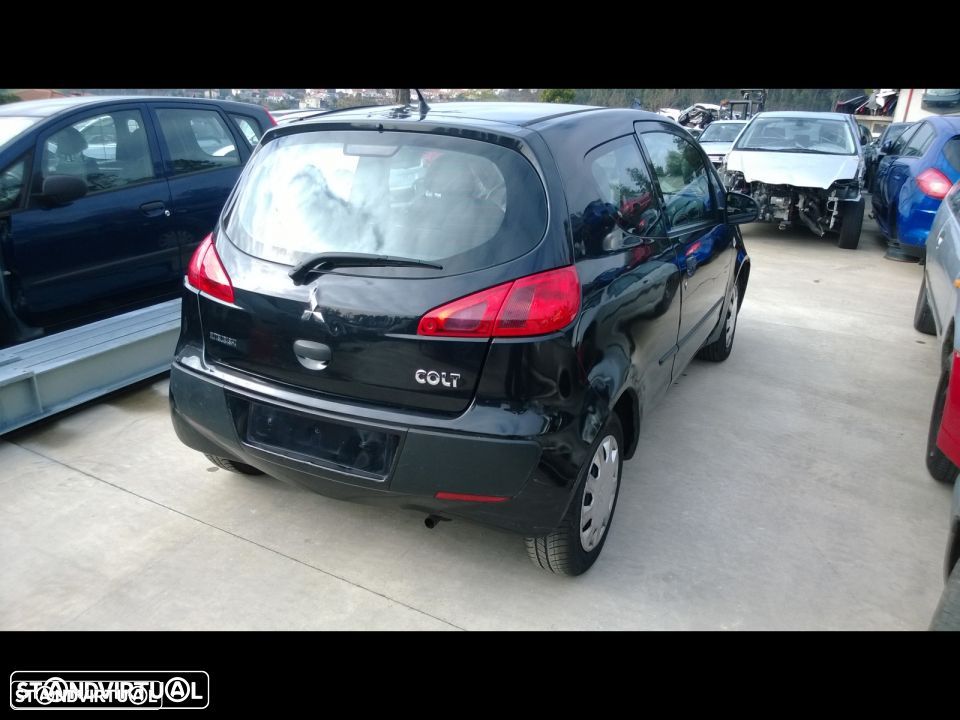 Traseira/Frente/Interior Mitsubishi Colt 2007 - 2