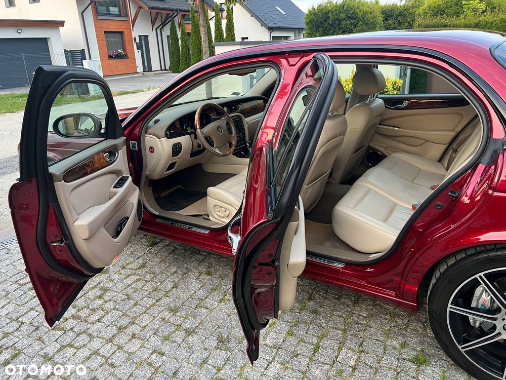 Jaguar XJR Standard - 4