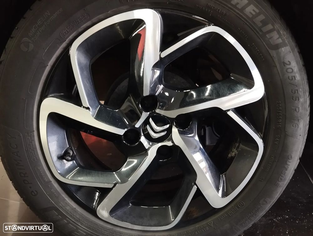 Citroën C3 1.2 PureTech C-Series - 9