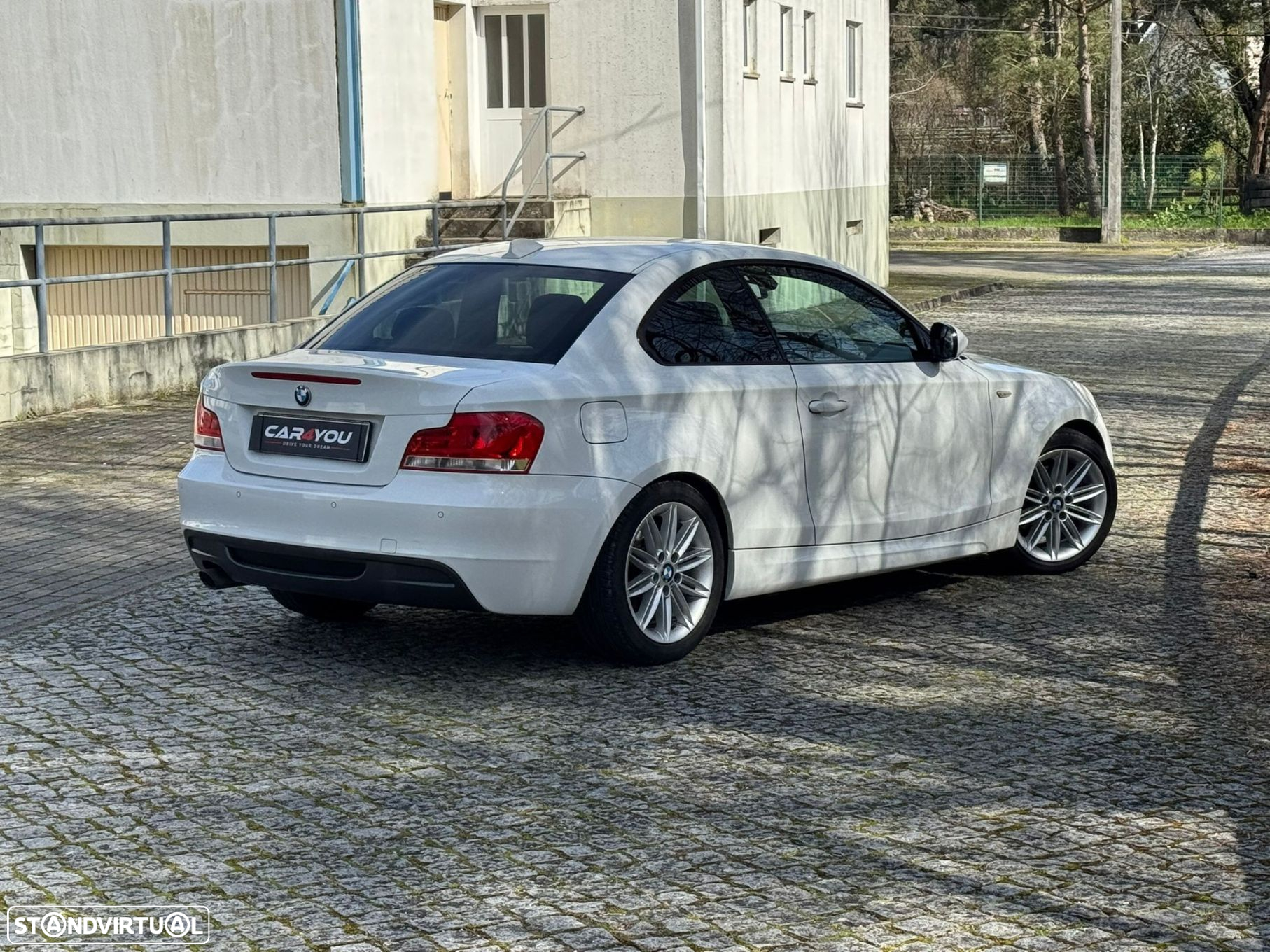 BMW 120 - 11