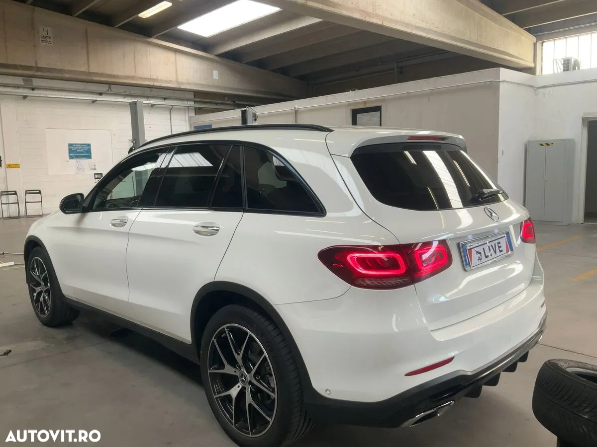 Mercedes-Benz GLC 300 d 4MATIC - 5