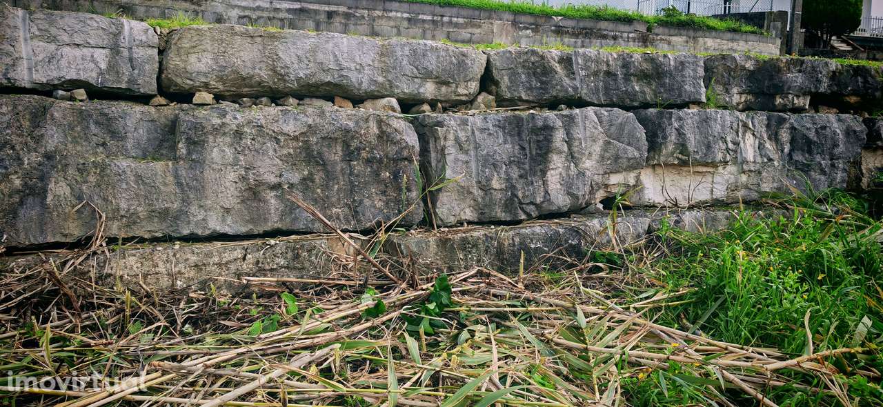 Terreno, 1 401 m², Batalha - Grande imagem: 4/7