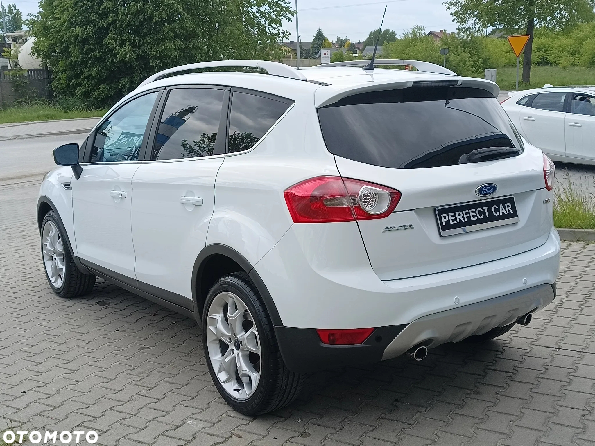Ford Kuga 2.0 TDCi 4x4 White Magic - 5