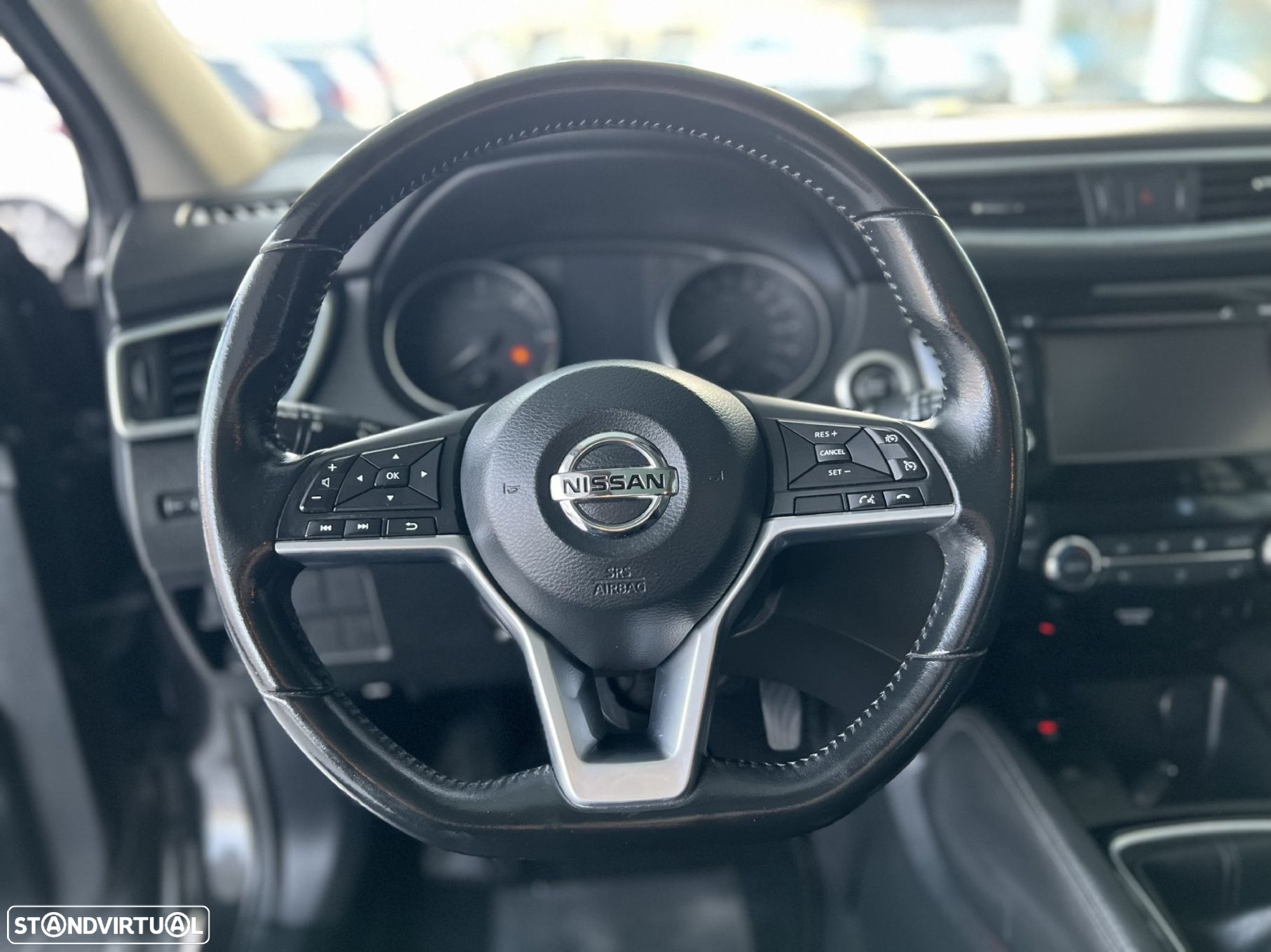 Nissan Qashqai - 14