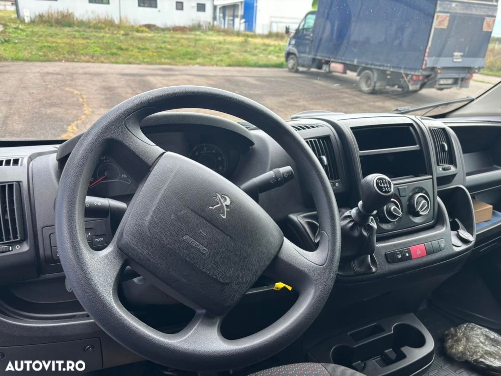 Peugeot Boxer, an 2022, L4H4 - 7