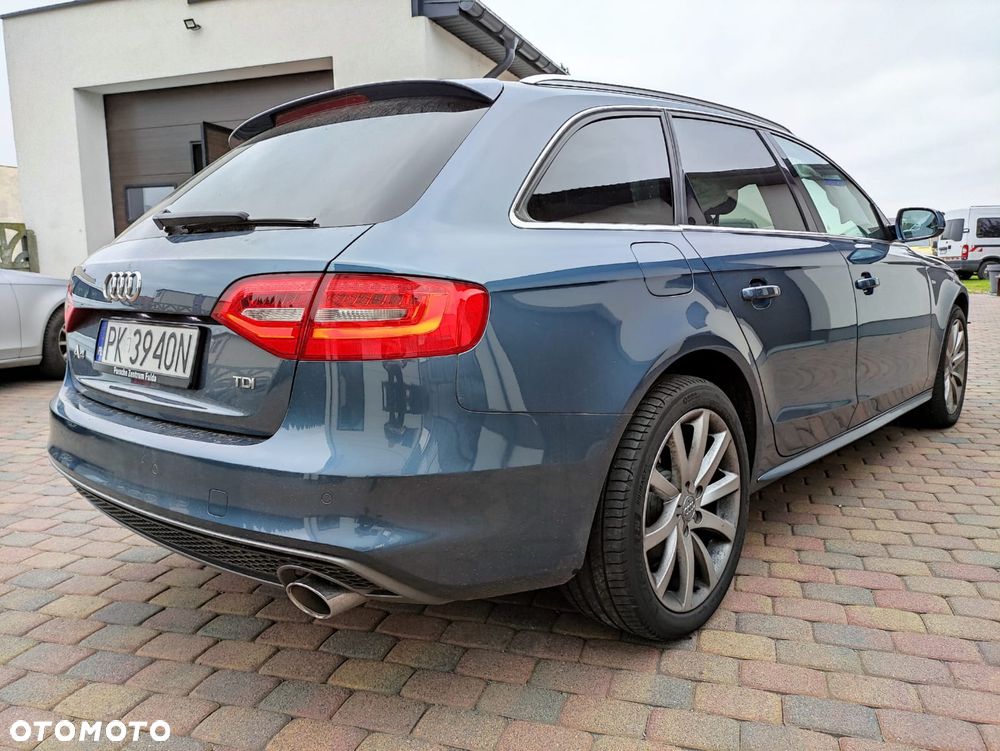 Audi A4 Avant 3.0 TDI - 14