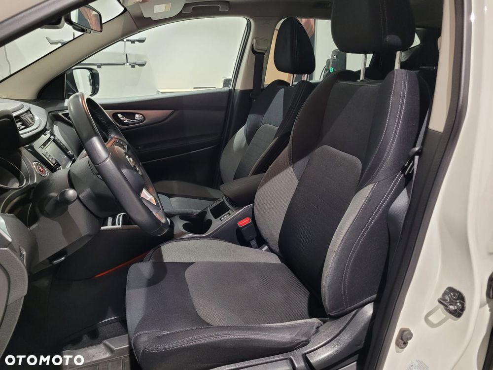 Nissan Qashqai 1.2 DIG-T Acenta - 10