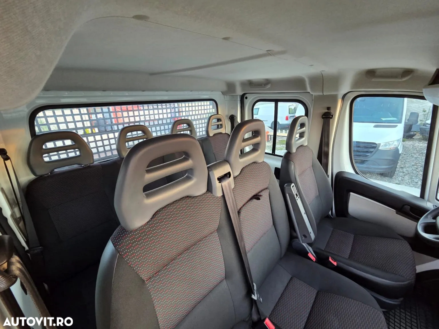 Peugeot Boxer Doka 7locuri+Bena L=2.90m - 14
