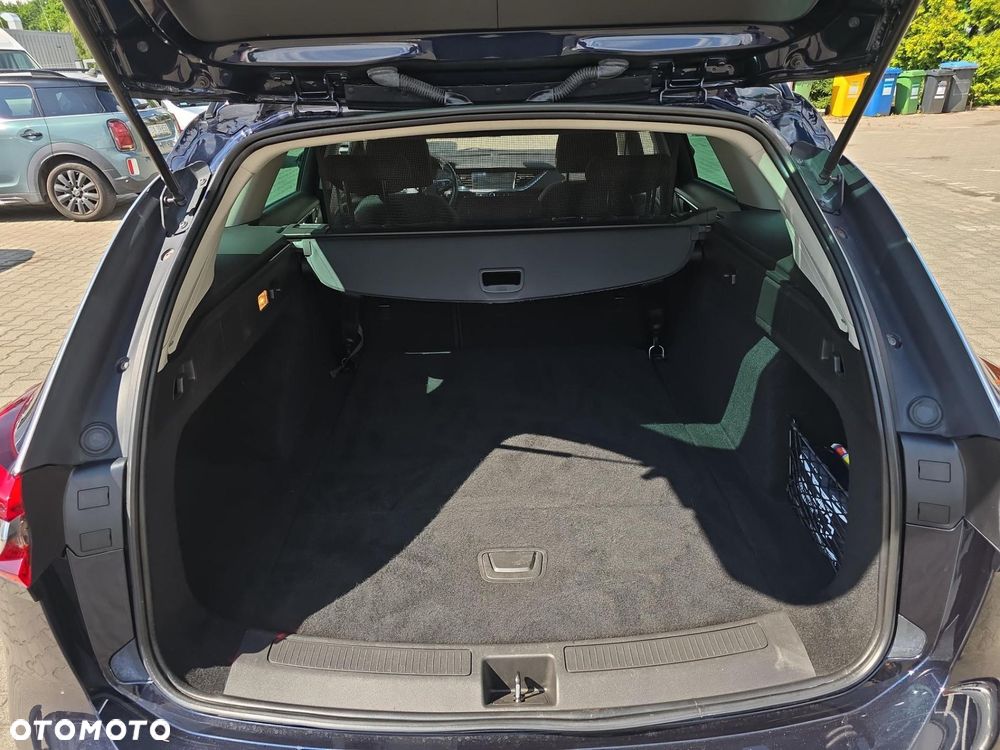 Opel Insignia 1.6 CDTI Enjoy S&S - 10