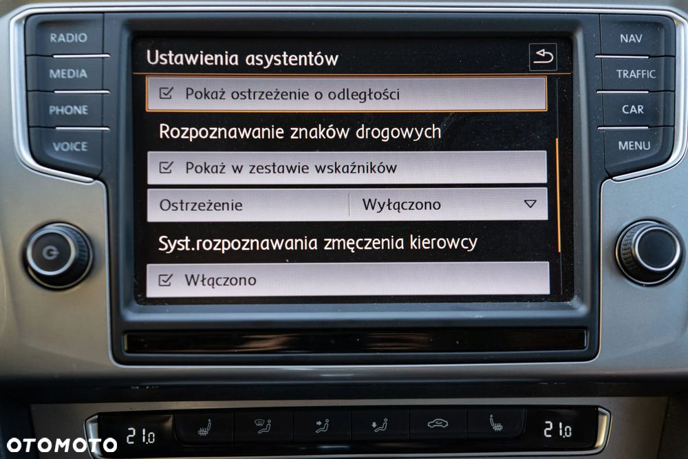 Volkswagen Passat 2.0 TDI Bi-Turbo BMT 4Mot Highline DSG - 23