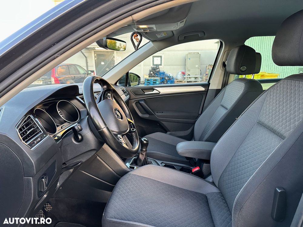 Volkswagen Tiguan 1.5 TSI ACT Comfortline - 8