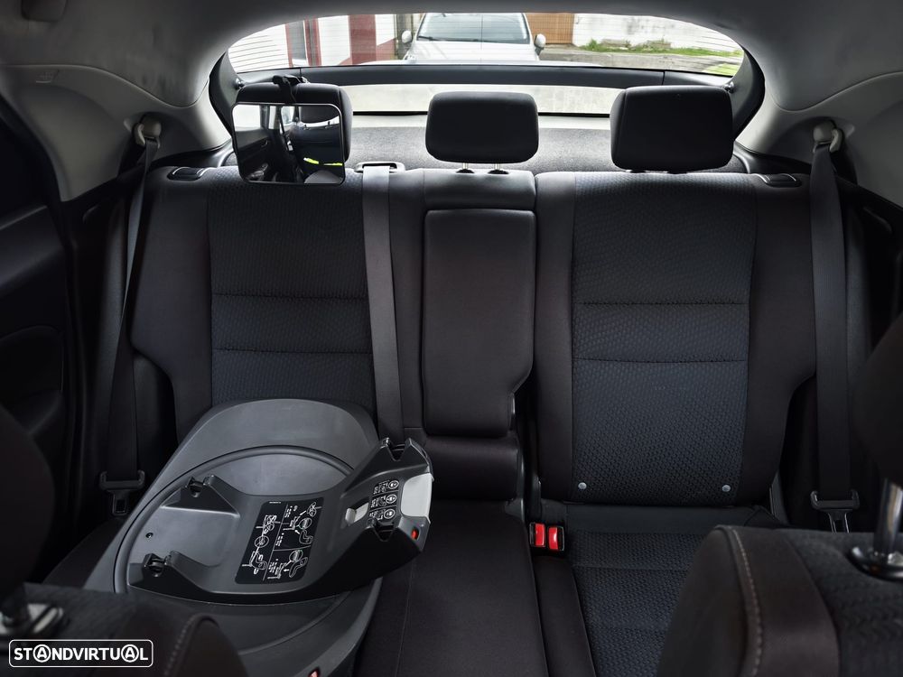 Honda Civic 1.8 Elegance - 21