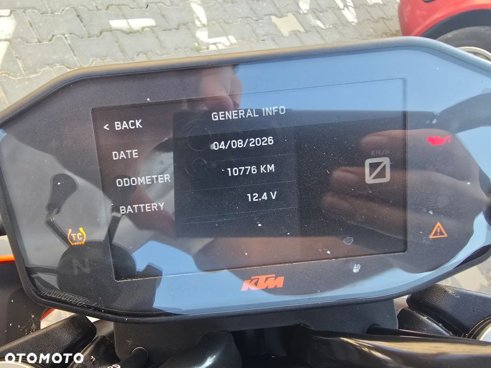 KTM Duke 790 - 5