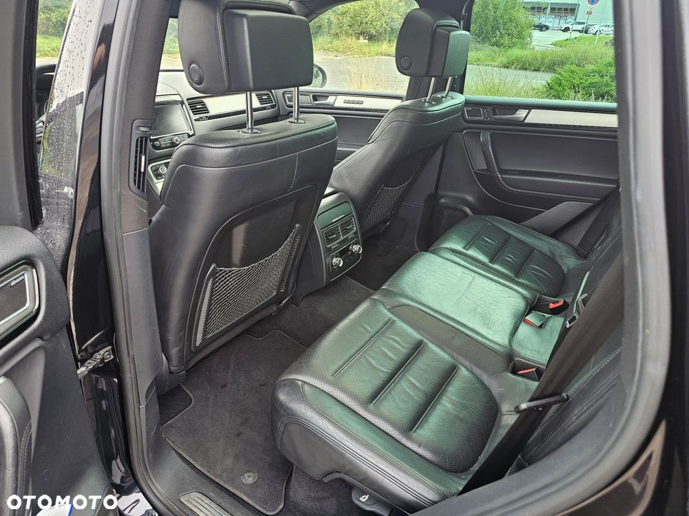 Volkswagen Touareg - 11