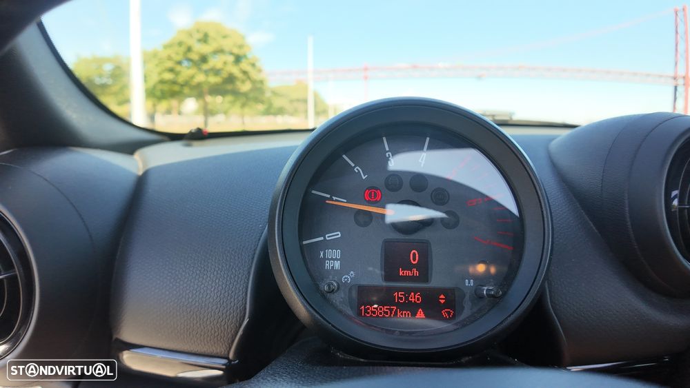 MINI Paceman Cooper D - 25