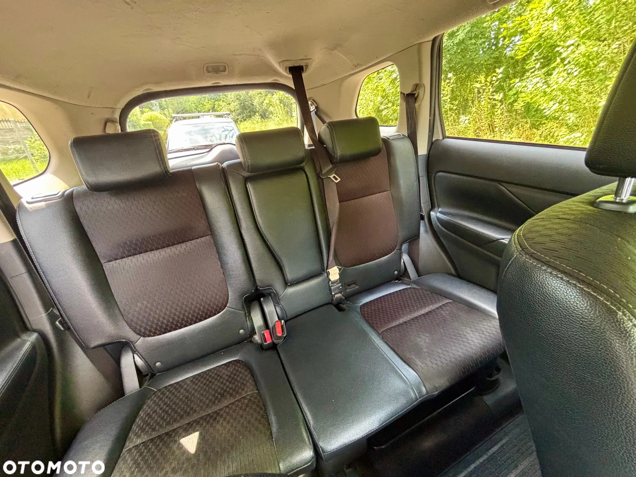 Mitsubishi Outlander 2.0 Intense + 4WD CVT - 4