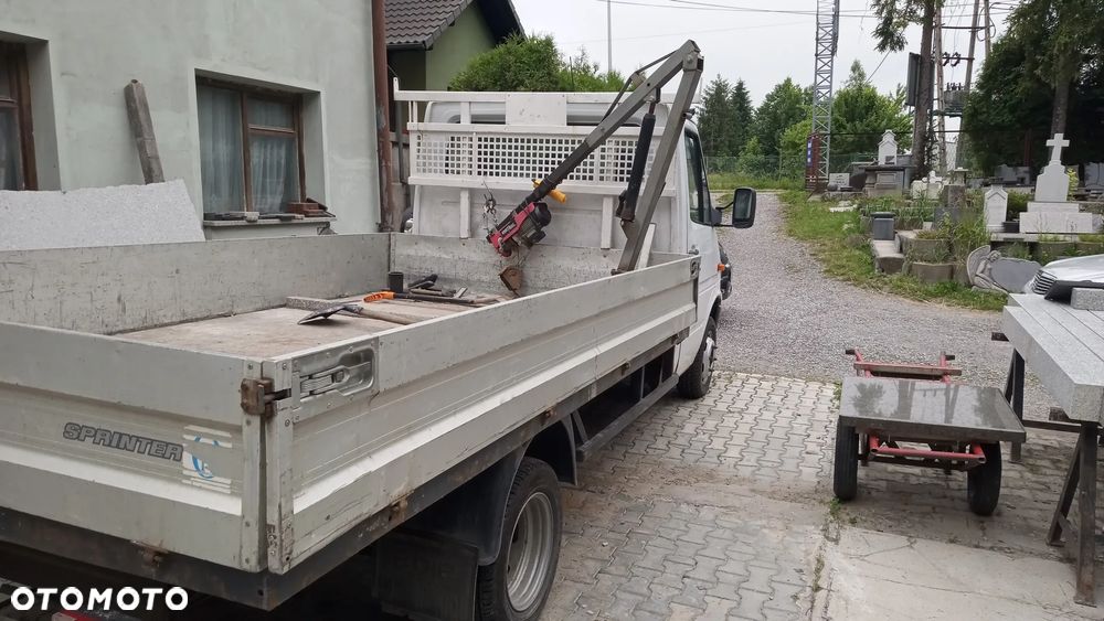 Mercedes-Benz 412D - 4