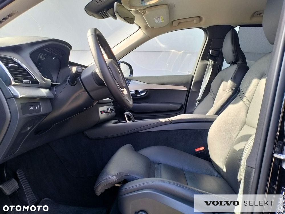 Volvo XC 90 - 11