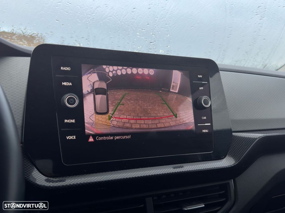 VW T-Cross 1.0 TSI Urban DSG - 13