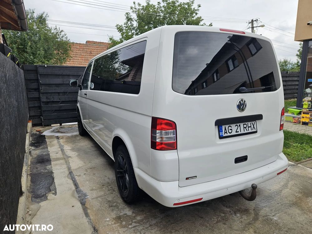 Volkswagen Caravelle - 2
