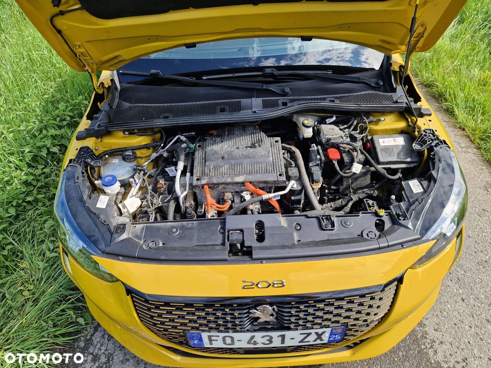 Peugeot 208 - 36