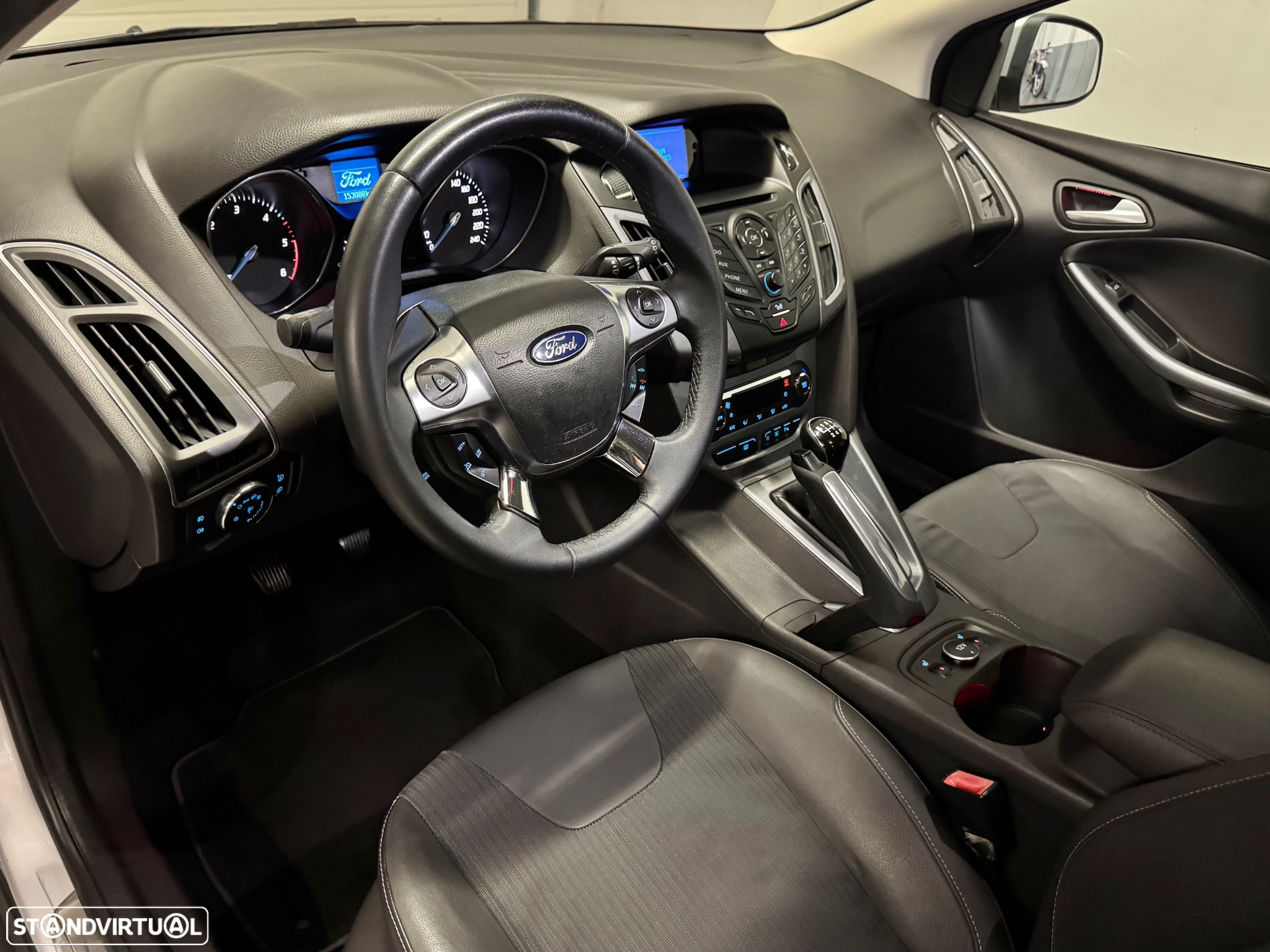 Ford Focus SW 1.6 TDCi Titanium - 8