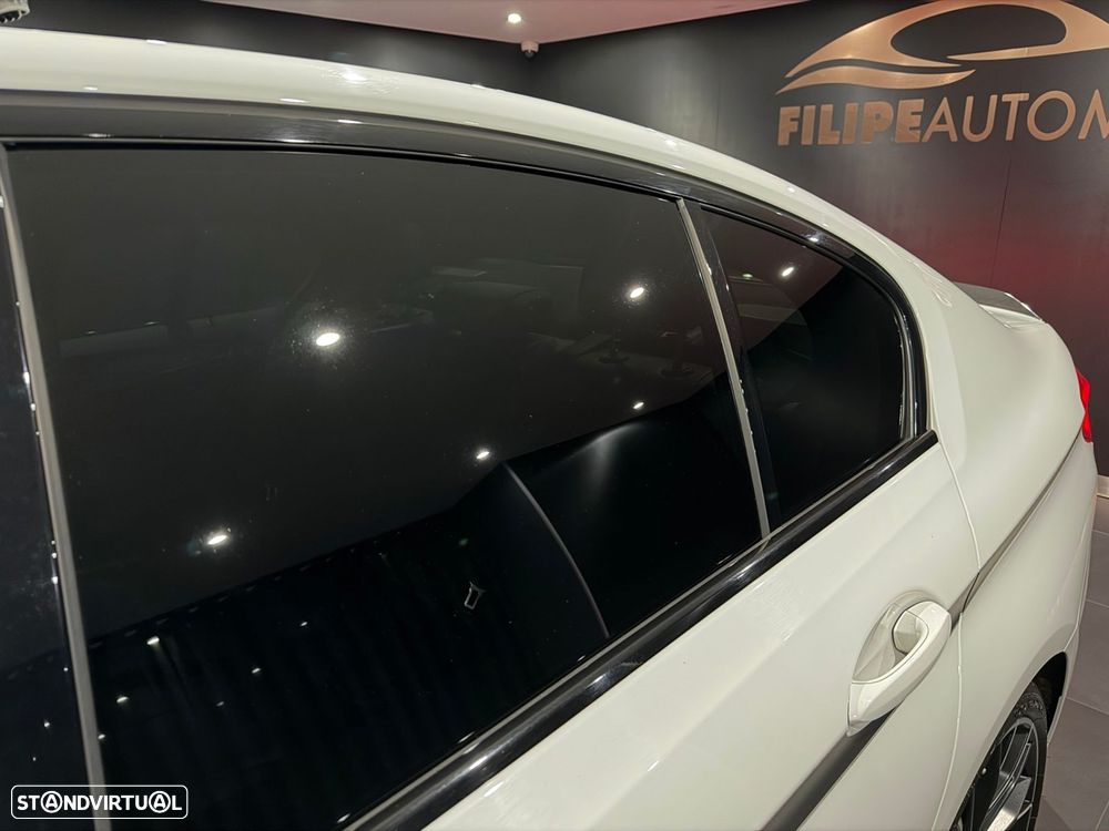 BMW 530 e iPerformance Pack M - 13