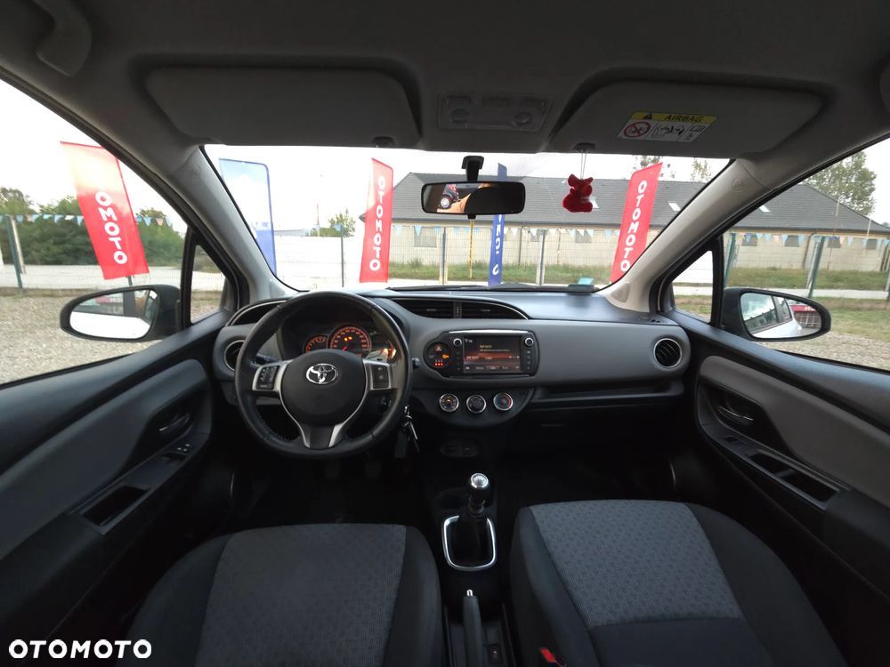 Toyota Yaris 1.33 Premium EU6 - 32